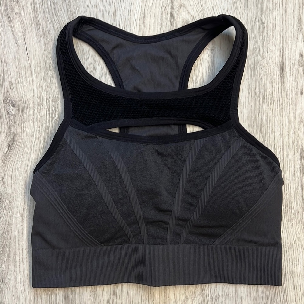 Zella Body Sports Bra Size: M Color: Grey